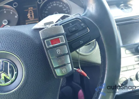 2013 Volkswagen Cc 2.0T Sport Plus from USA, damaged, VIN WVWBN7AN8DE518928